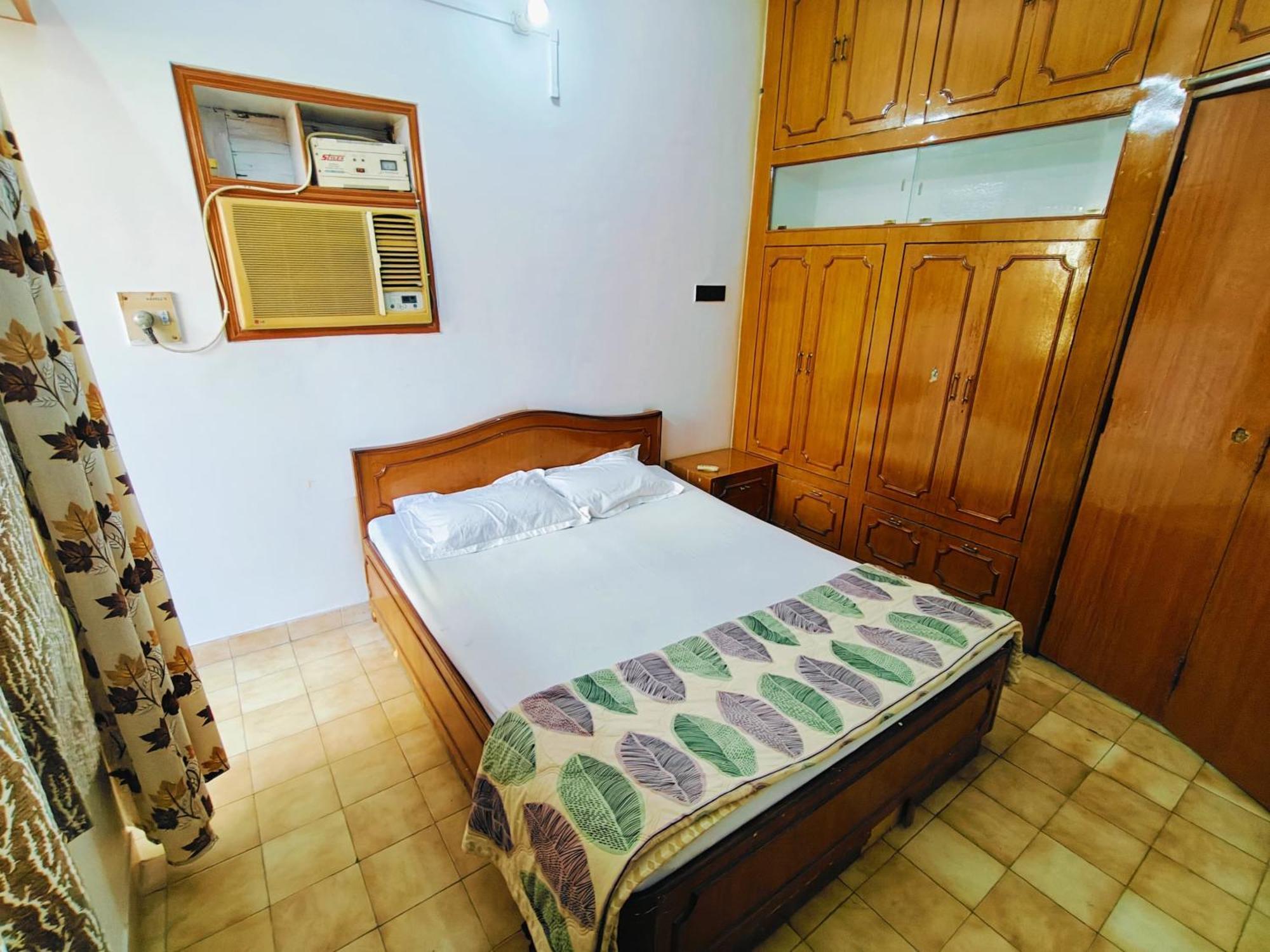 Kiara Home Stays فاراناسي المظهر الخارجي الصورة