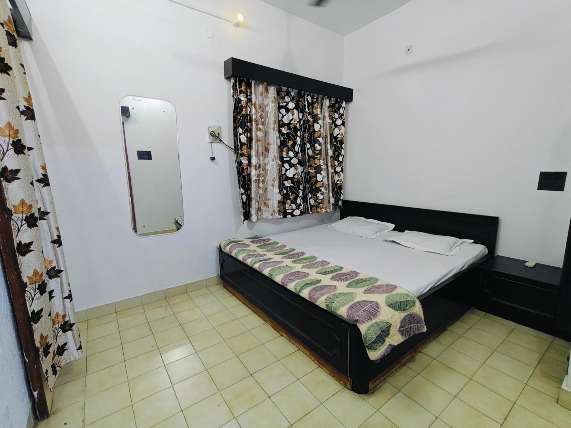Kiara Home Stays فاراناسي المظهر الخارجي الصورة